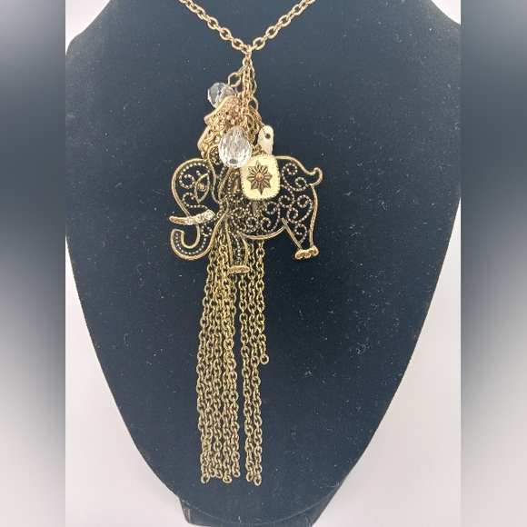 ELEPHANTS- 2 Elephant Themed Necklaces. Excellent condition.  Salvaged - Picture 10 of 14